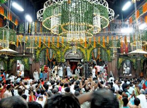 shri-banke-bihari-temple-vrindavan