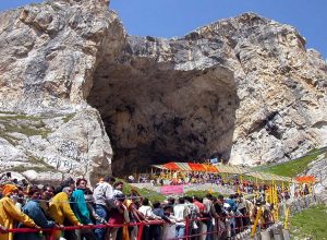 amarnath- Cave